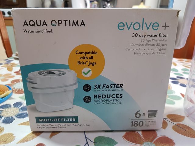 JARRA FILTRANTE DE AGUA BWT + 4 filtros de regalo