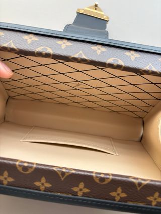 Louis Vuitton Petite Malle