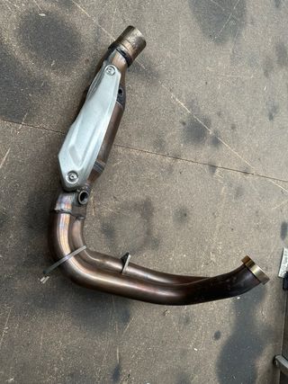 Colector escape BMW F900XR