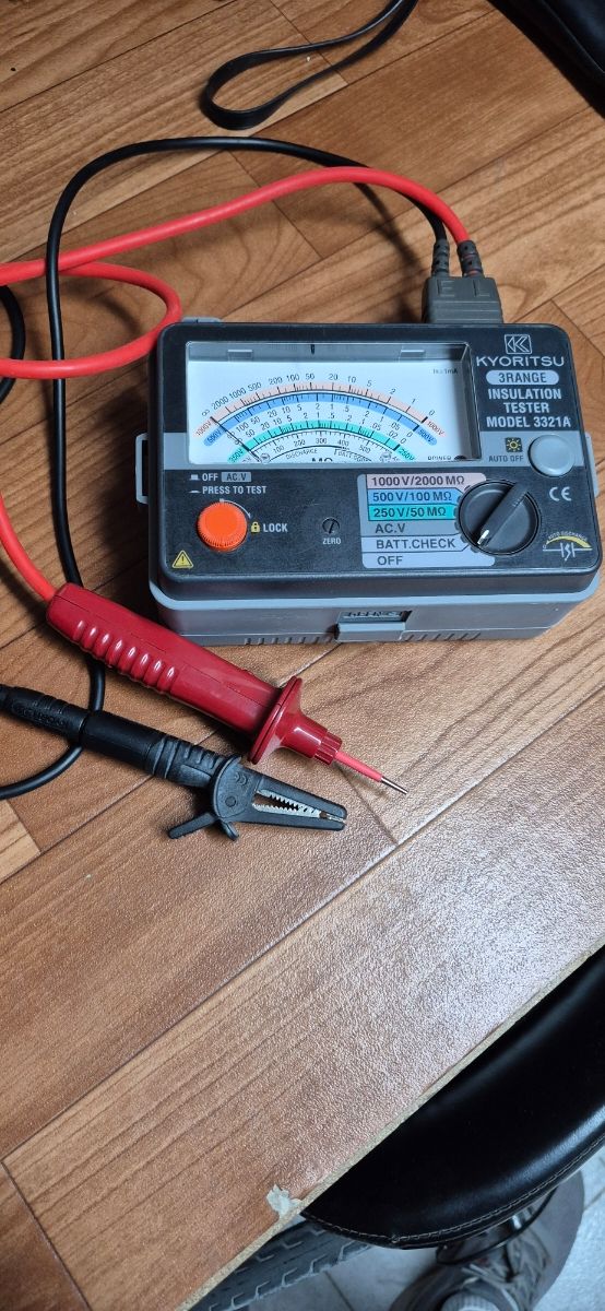 Medidor aislamiento Kyoritsu 3321A