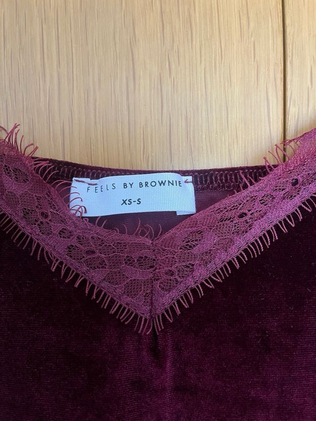 Vestido terciopelo granate