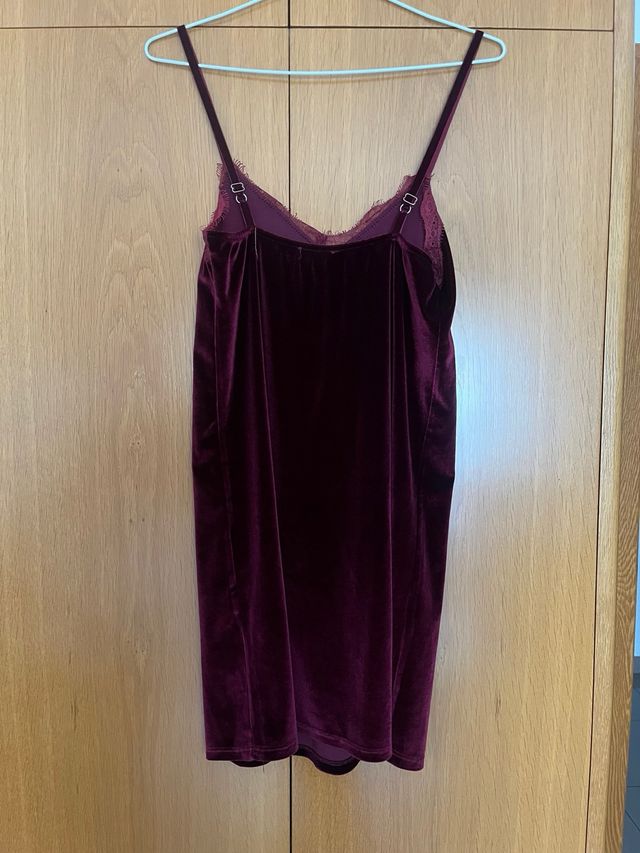 Vestido terciopelo granate