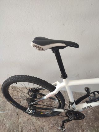 Bicicleta Commençal XC