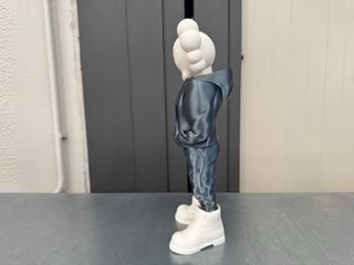 Kaws 28cm