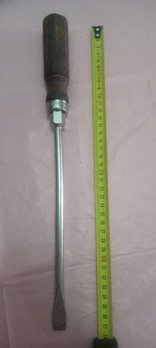 Destornillador plano antiguo - 37cm