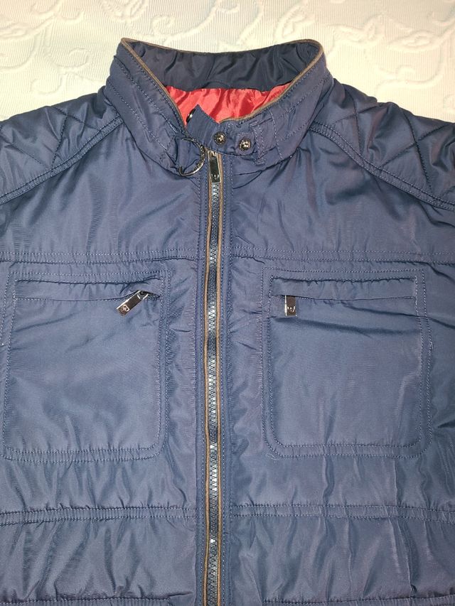 Chaqueta acolchada azul marino