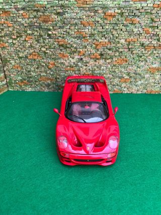 Ferrari F50 – Escala 1:18 – Maisto