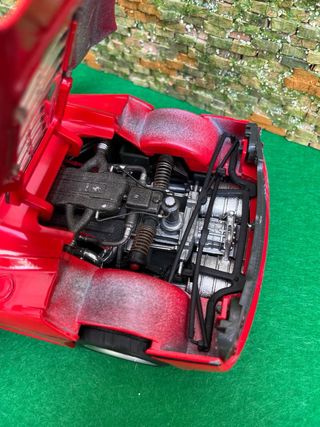Ferrari F50 – Escala 1:18 – Maisto