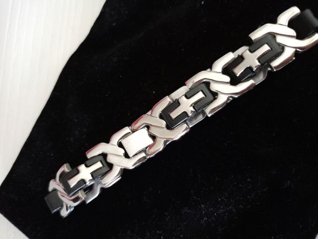 Pulsera caballero negra y plata