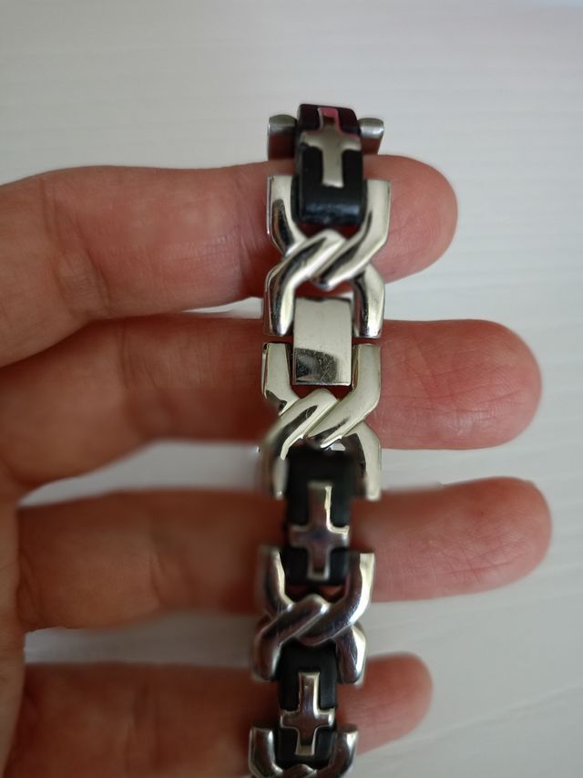 Pulsera caballero negra y plata