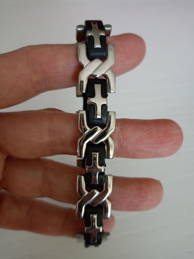 Pulsera caballero negra y plata
