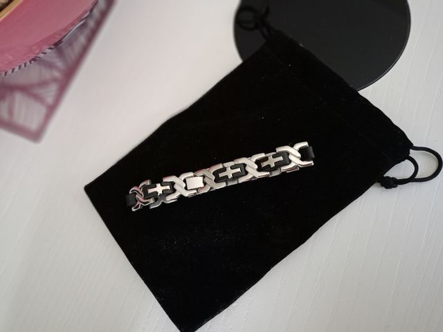 Pulsera caballero negra y plata