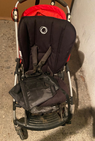 Bugaboo Bee original: Rojo Estoico.