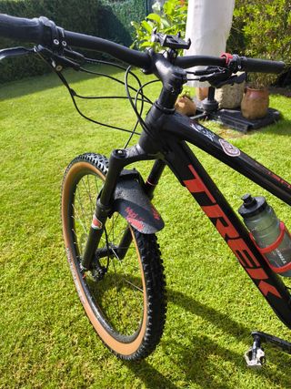 Bicicleta TREK Fuel 8 Top
