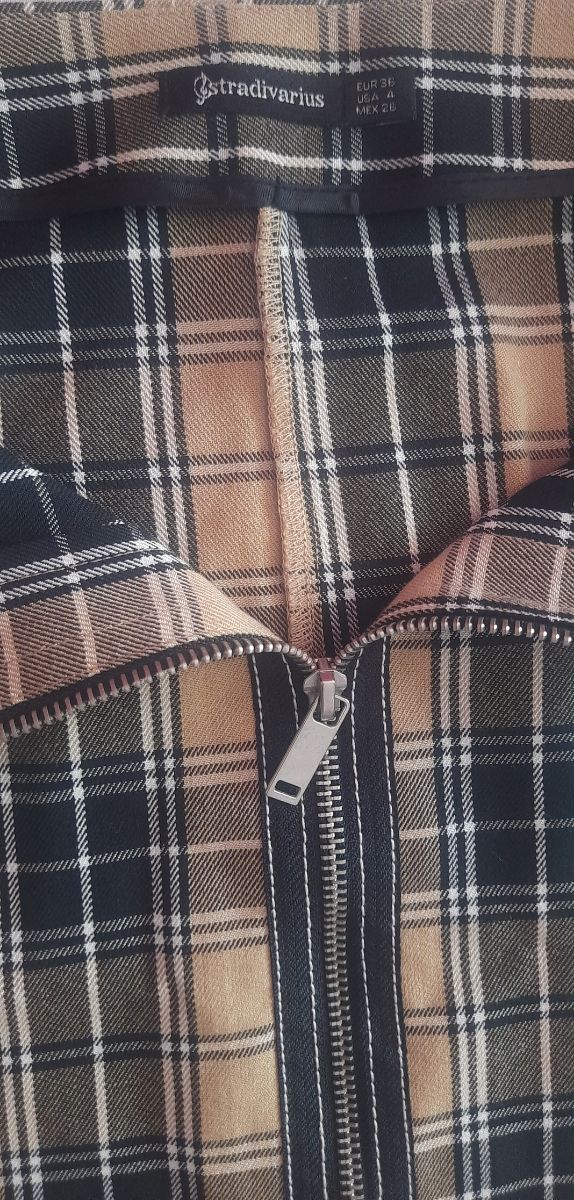 Mini Falda Stradivarius S