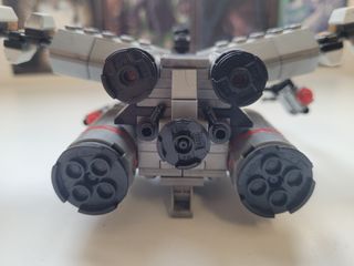 Aeronave Halo Mega Construx