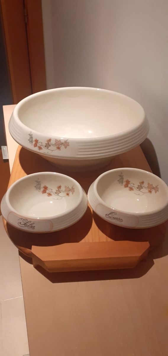 Juego de cerámica: 3 boles + bandeja