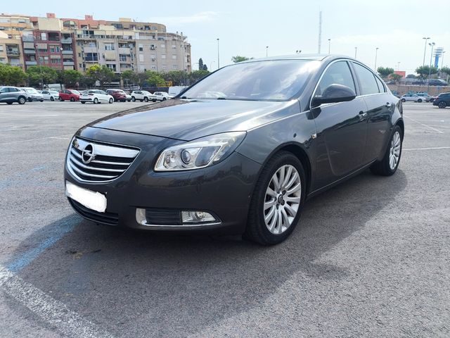 OPEL Insignia 2.0 CDTI 130 CV Edition 1 AÑO GARANT