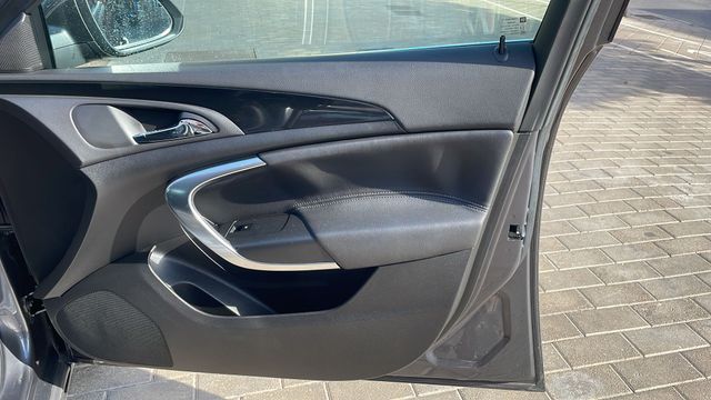 OPEL Insignia 2.0 CDTI 130 CV Edition 1 AÑO GARANT