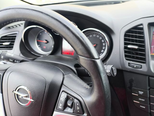 OPEL Insignia 2.0 CDTI 130 CV Edition 1 AÑO GARANT