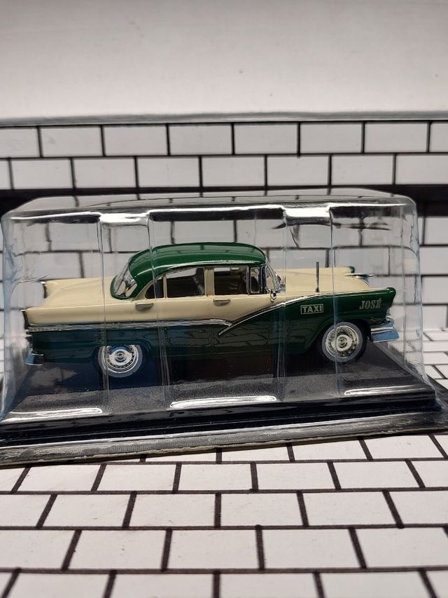 Ford Fairlane Taxi La Habana 1956