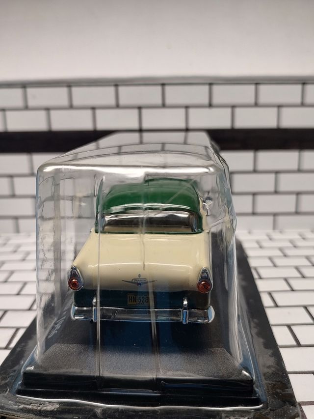 Ford Fairlane Taxi La Habana 1956