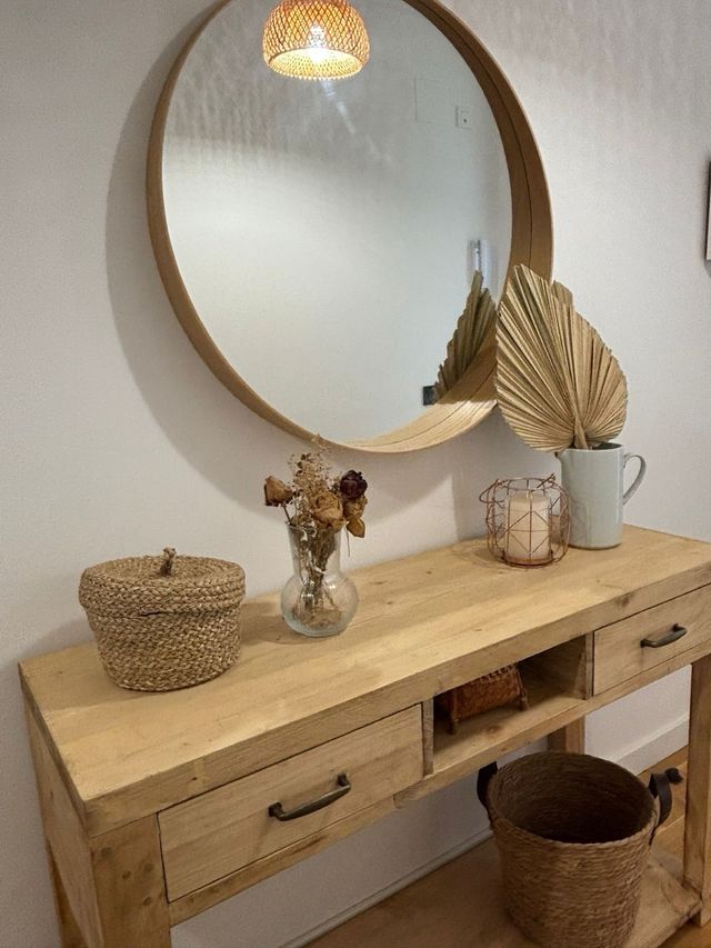 Consolle in legno - Ingresso. (Nuovo)