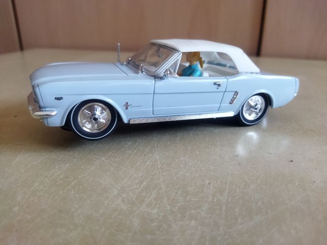 Ford Mustang carrera Evolution slot scalextric 