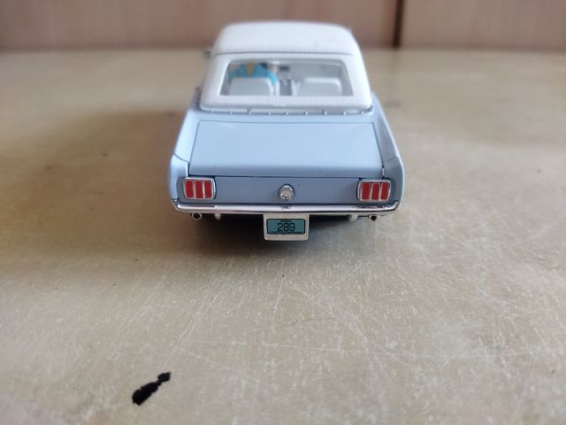 Ford Mustang carrera Evolution slot scalextric 