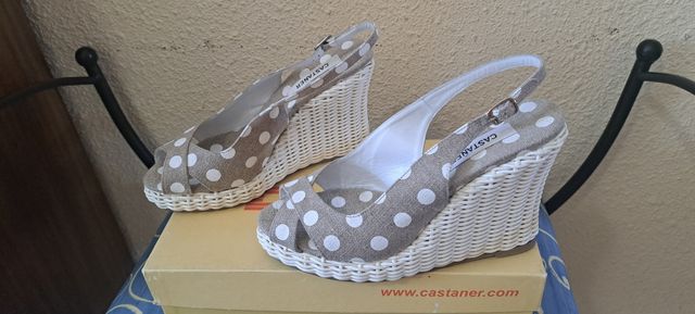 Sandalias Castañer Cuñas lunares