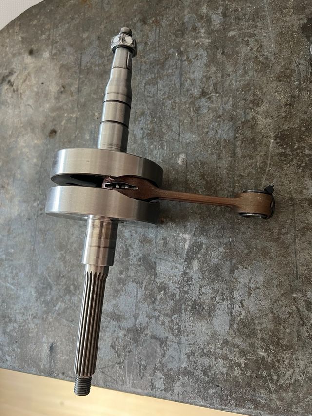 Cigueñal Malossi MHR jog, Aerox