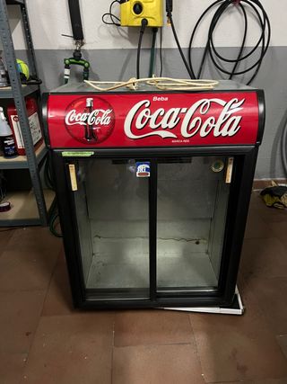 Vitrina nevera Coca-Cola
