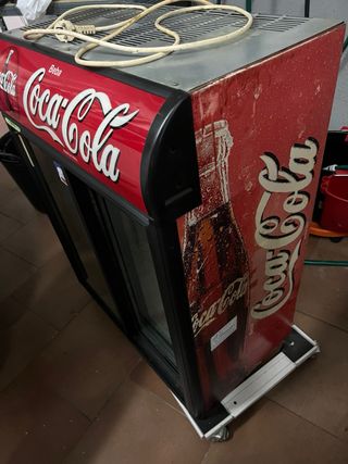 Vitrina nevera Coca-Cola