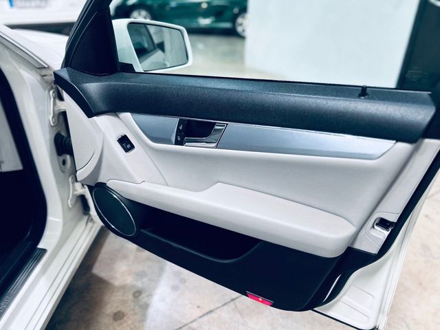 Mercedes Clase C 200 CDI Avantgarde 