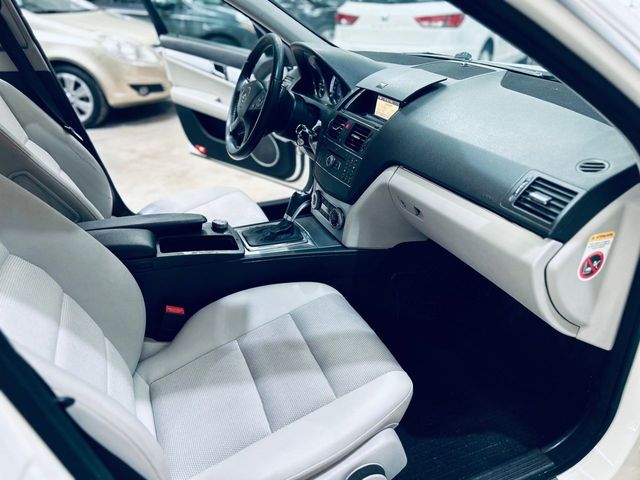 Mercedes Clase C 200 CDI Avantgarde 