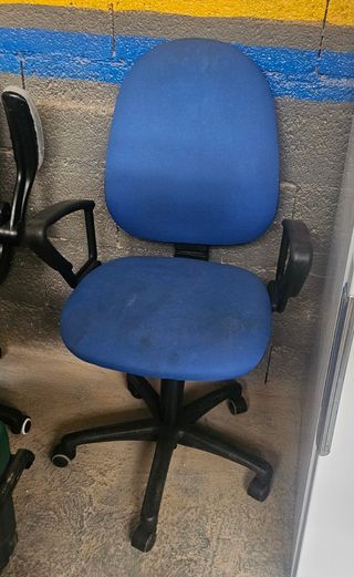 Silla oficina giratoria azul