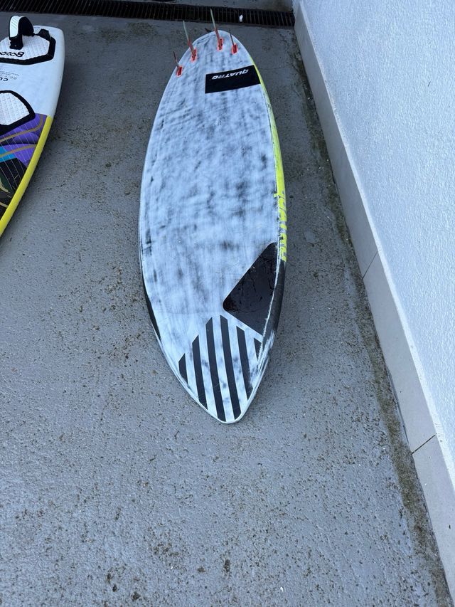 Tabla windsurf Quatro 76l olas