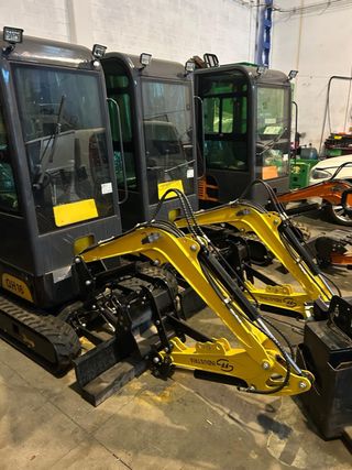 3 Mini Excavadoras - Ocasión