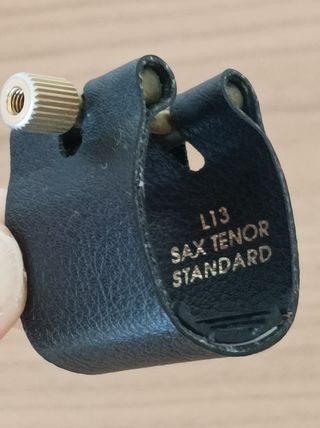 BG L13 - abrazadera saxo tenor