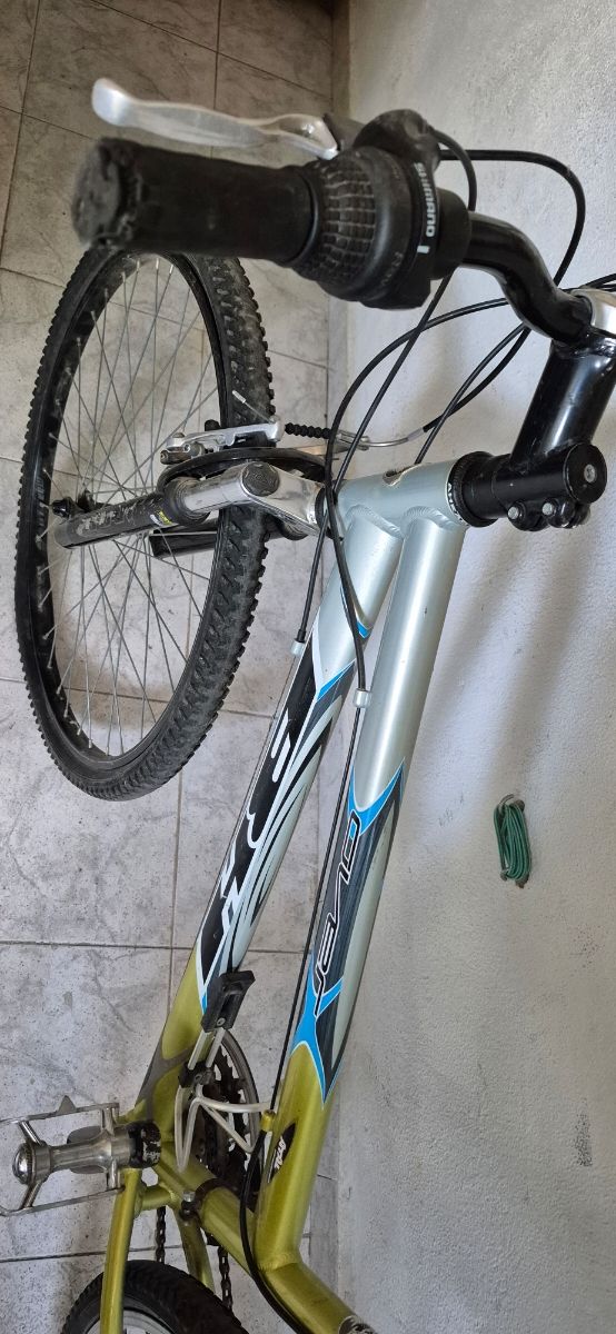 Bicicleta BH BHOVER - MTB