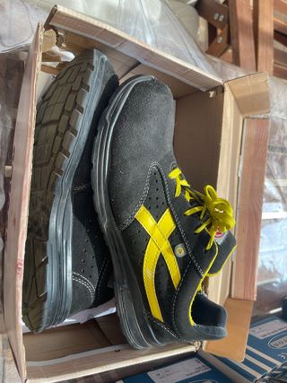 Zapatos seguridad - negros y amarillos