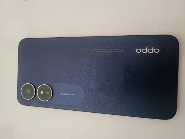 Oppo A17 colore blu marino, con garanzia.