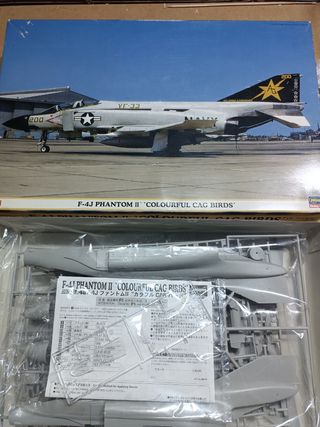 Maqueta F-4J Phantom II 1/48