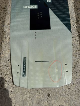 Tabla Kite CORE Choice 5, 137cm. NUEVA con Tara