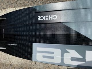 Tabla Kite CORE Choice 5, 137cm. NUEVA con Tara