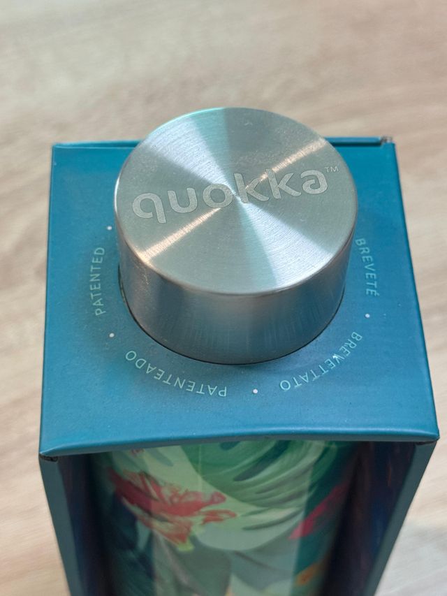 Quokka Garrafa Térmica Sólida Tropical 630ml