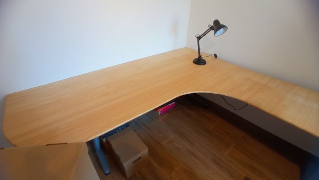 Taula d'escriptori de fusta