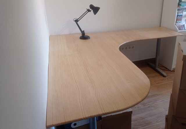 Taula d'escriptori de fusta