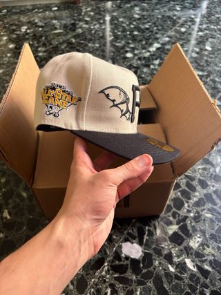 Cappellino New Era Pirates beige/nero