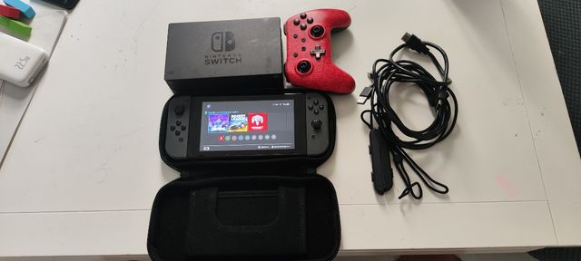 Nintendo Switch + Accesorios